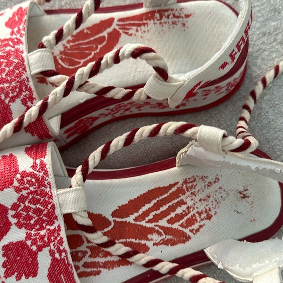 Farm Rio Platforms - Picture 5 of 8